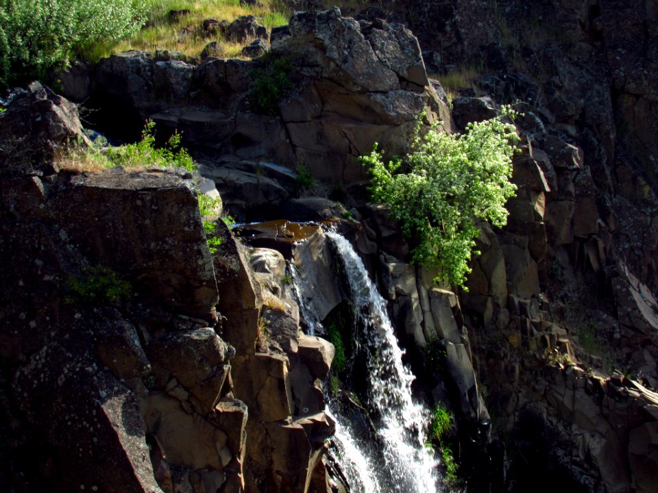 Eightmile Creek Falls in WA