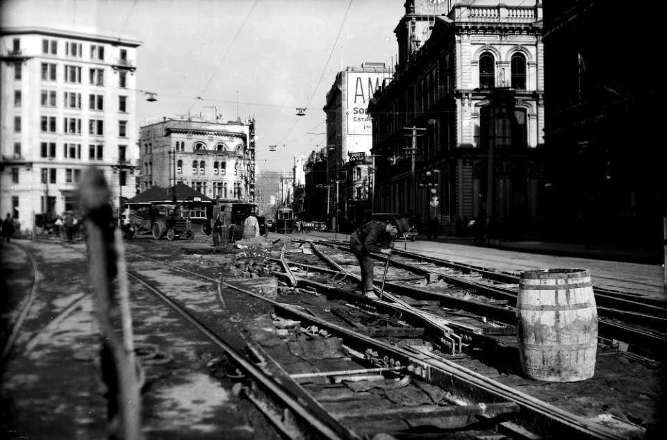 80; Customhouse Quay, newly laid tram tracks - 14 Aug 1930