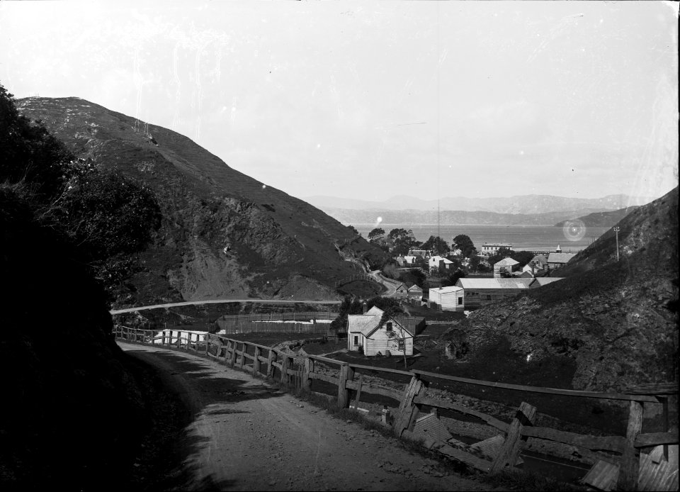 65; Possibly Ngaio Gorge Road , Kaiwharawhara - Circa 1890