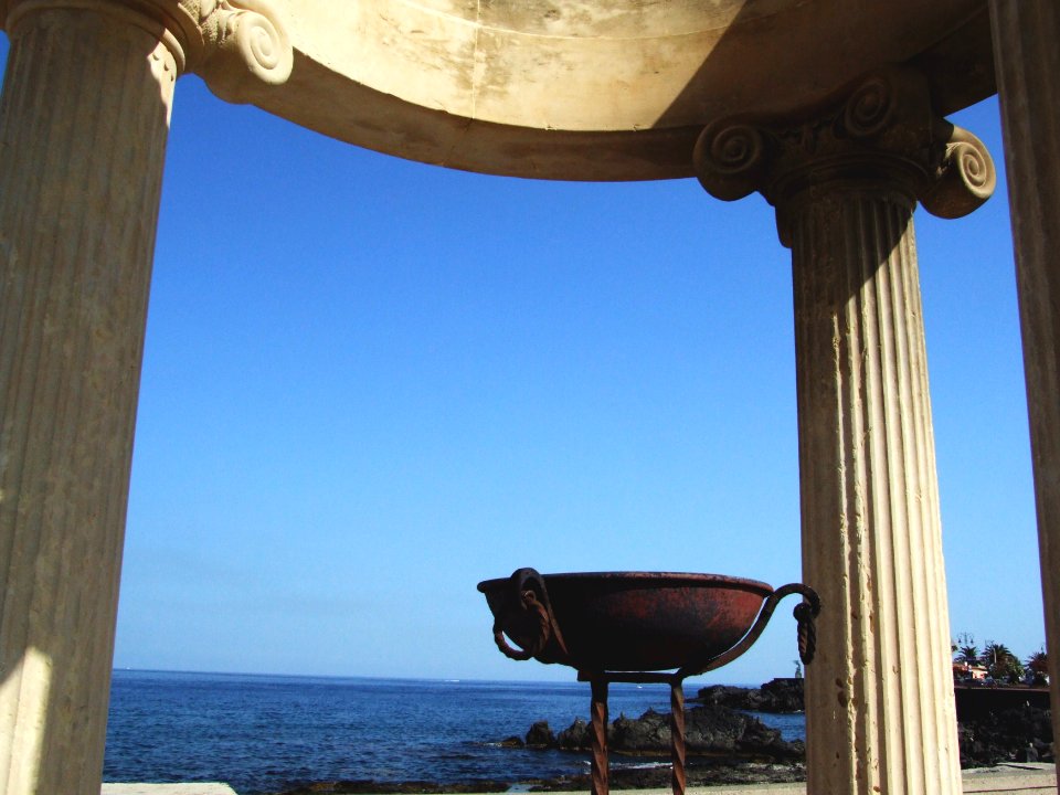 Giardini Naxos-Messina-Sicilia-Italy - Creative Commons by gnuckx
