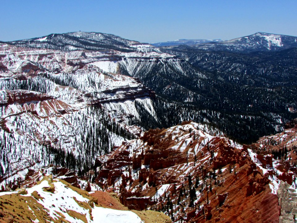 Cedar Breaks NM at Dixie NF in UT