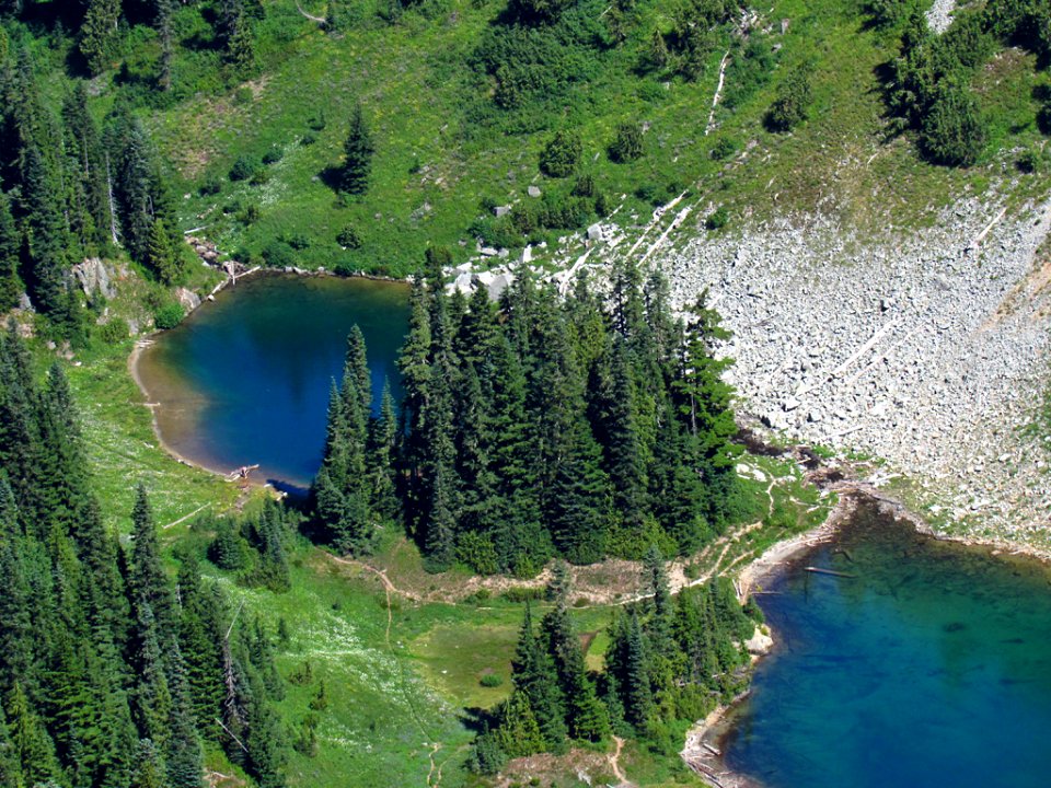 Tatoosh Lake at Tatoosh Wilderness in WA