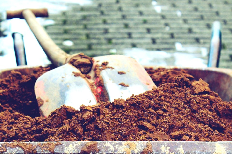 spade in wheelbarrow