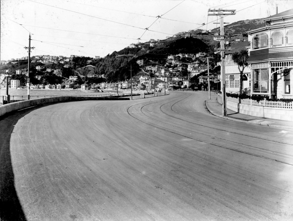15- Photograph of the new alsphaltic concrete surface. Tram tracks in the road and the Band Rotunda is centre left., Oriental Parade - Dec 1926