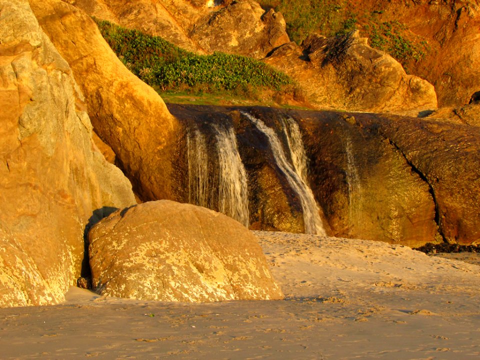 Hug Point at Pacific Coast in OR