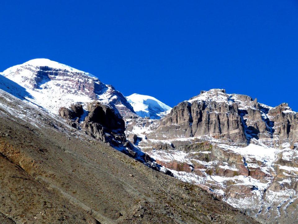 Glacier Basin Trail at Mt. Rainier NP in WA