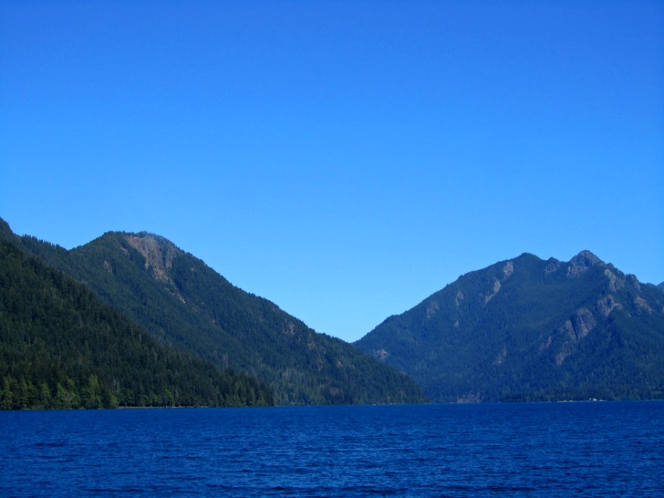 Lake Crescent at Olympic NP in WA