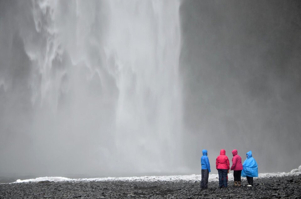 Cataract iceland people