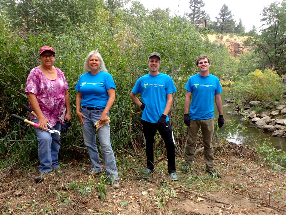 #NPLD 2017: Cleaning up the Susan River Trail