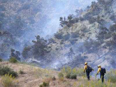 E3130 Hikes the Umtali Fire