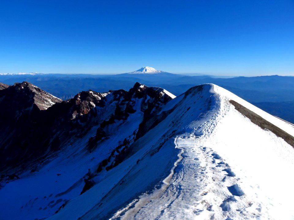 Mt. St. Helens Summit Trail in WA