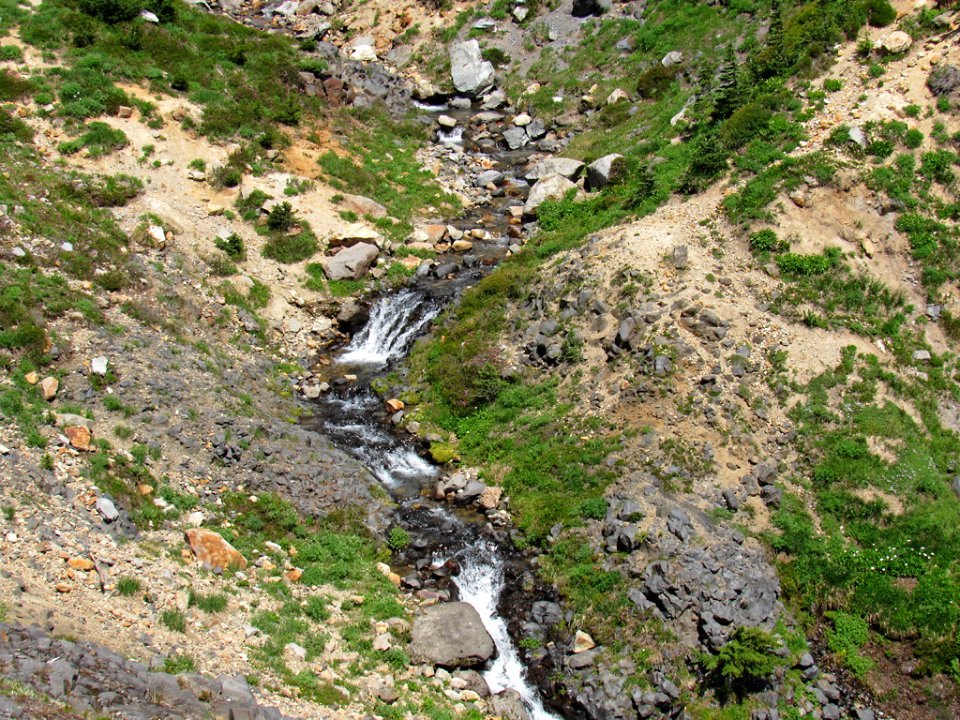 Waterfall at Skyline Trail at Mt. Rainier NP in WA