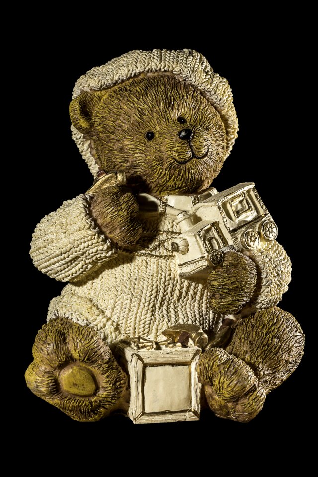 Decorative cropping bear