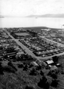 19; Elevated view of Seatoun - 1940