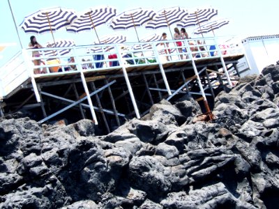 Scogliera Aci Castello-Sicilia-Italy - Creative Commons by gnuckx