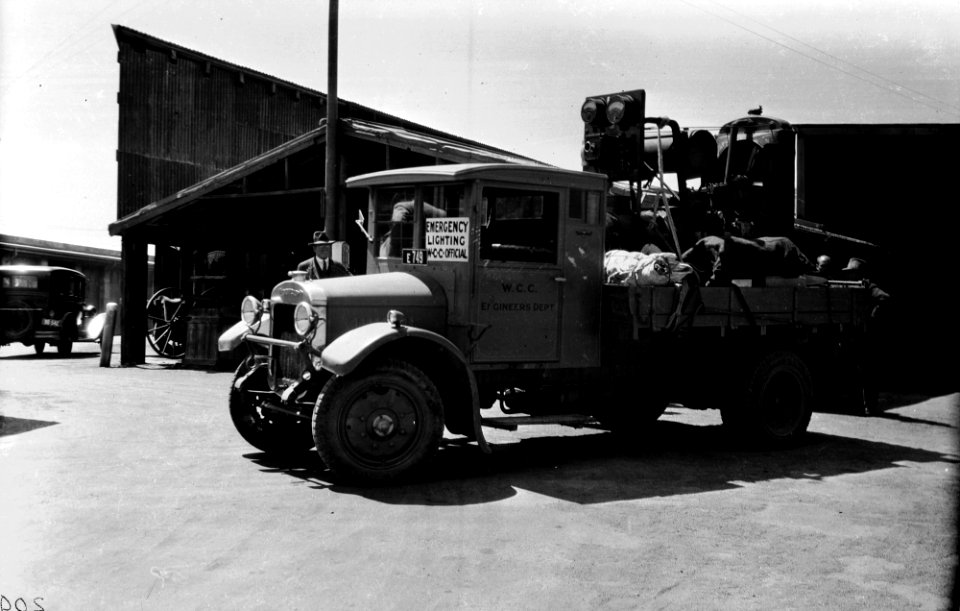 103; Leaving for Napier after the earthquake - 1931