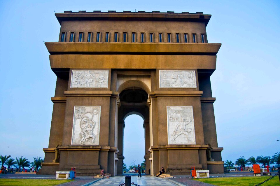The arch victory indonesian