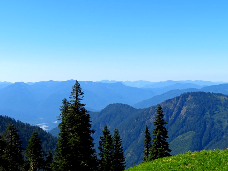 Tatoosh Peak Trail in WA