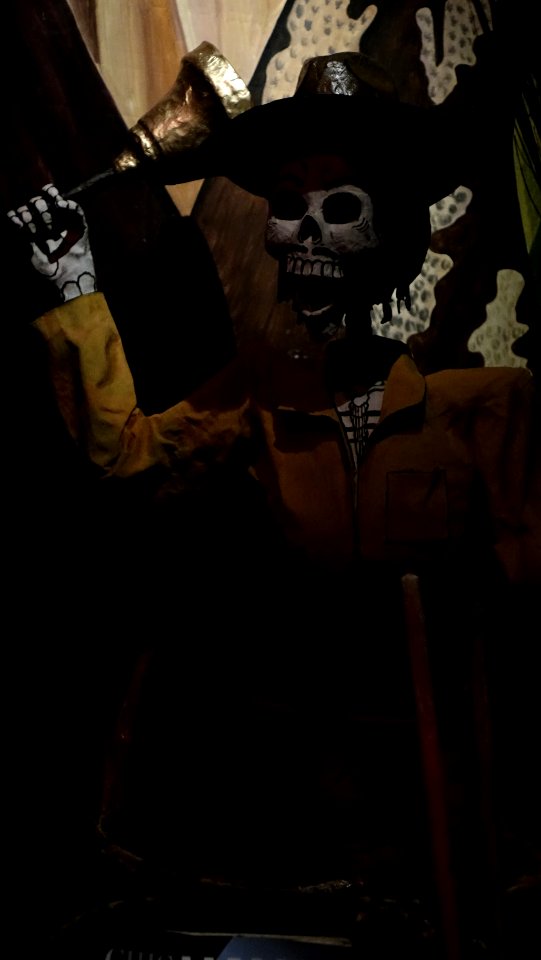 dia-de-los-muertos-calavera-papel-mache39
