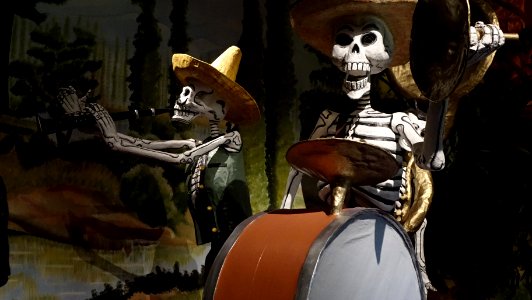 dia-de-los-muertos-calavera-papel-mache22