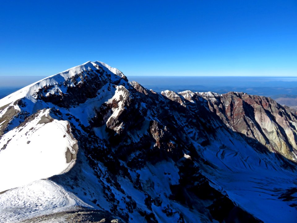 Mt. St. Helens Summit Trail in WA