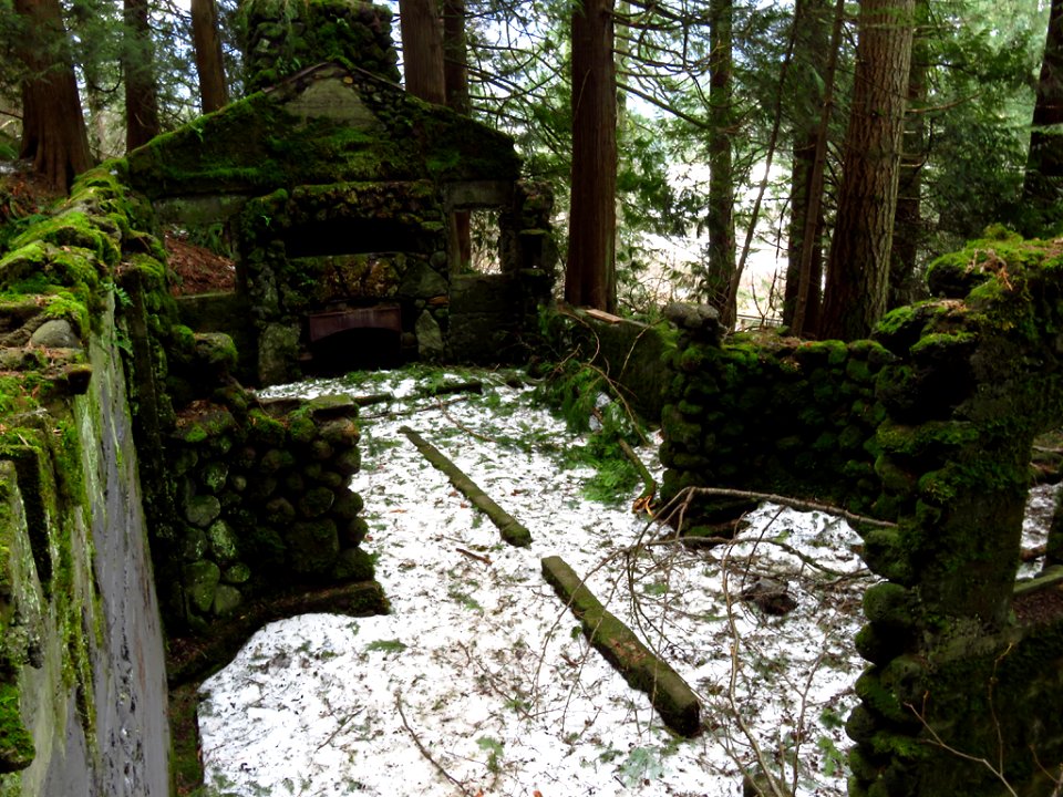 Old Abandoned Stone House in WA