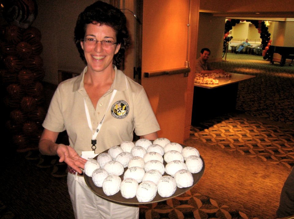 Paula Serves Brains