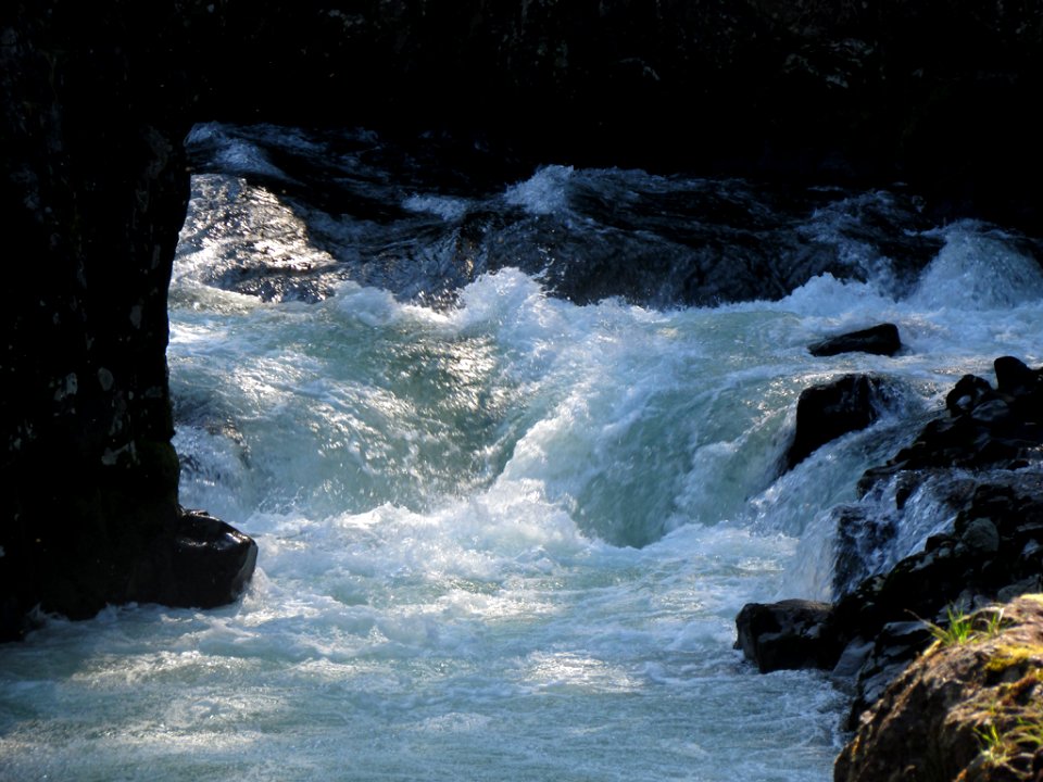 Lucia Falls Park at Lewis River in WA