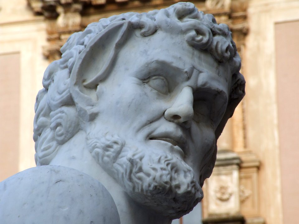 Fontana della Vergogna-Palermo-Sicilia-Italy - Creative Commons by gnuckx