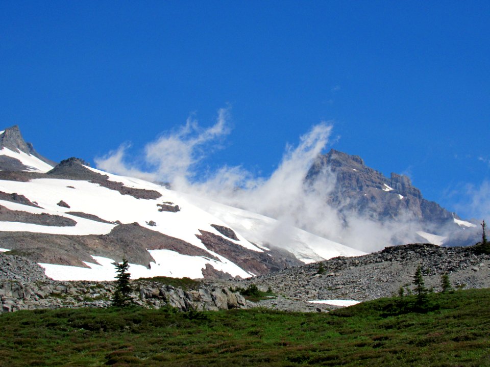 Paradise Skyline Trail at Mt. Rainier NP in WA