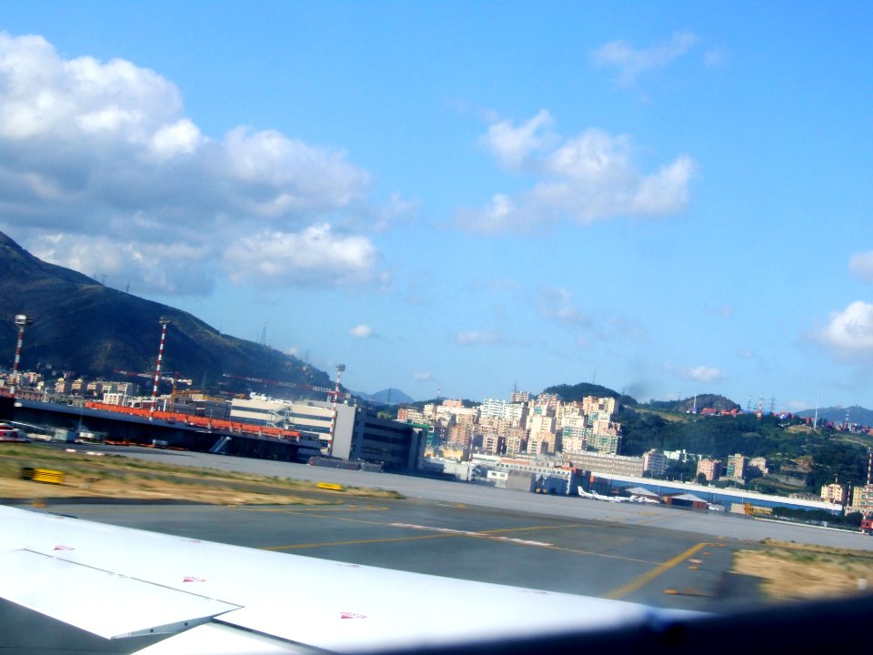 DSCF3878-Genova-Airport-Liguria-Italy-Castielli CC0 HQ