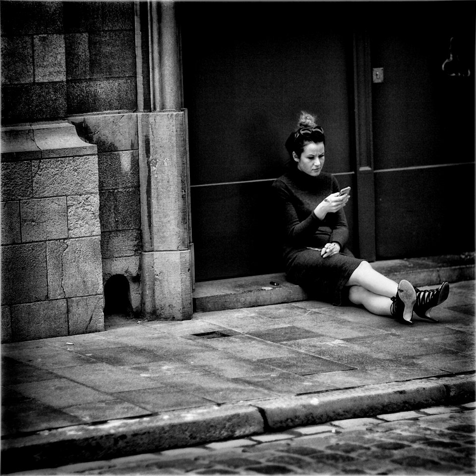 Homo iPhonus Feminalis