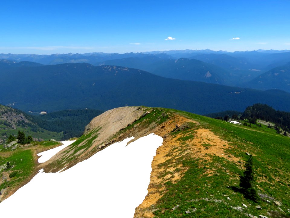 Tatoosh Peak Trail in WA