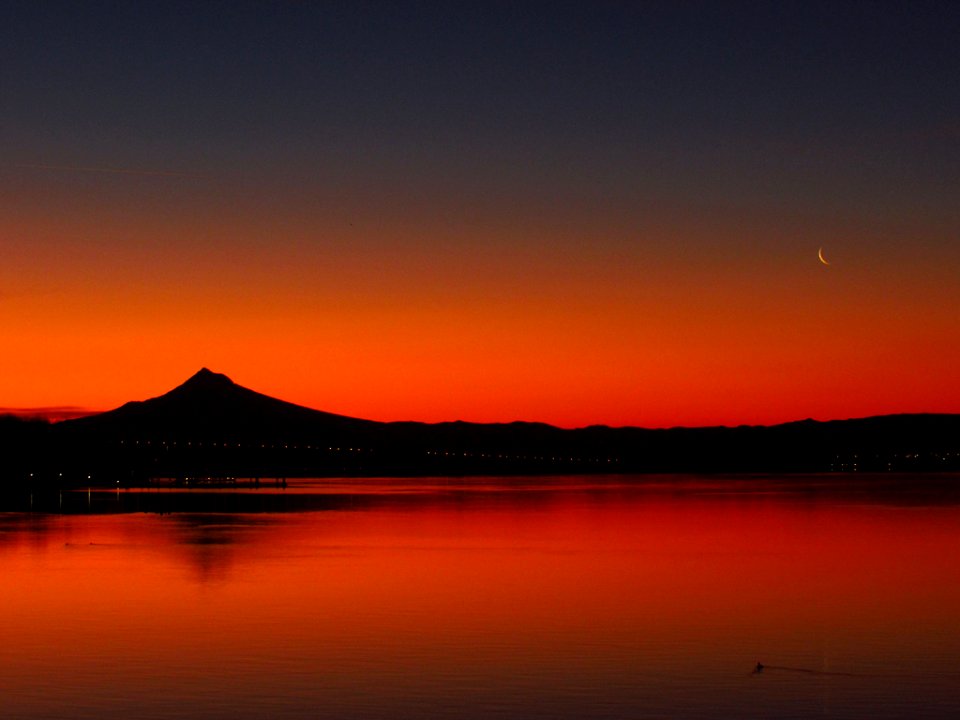 Sunrise at Columbia River and Mt. Hood