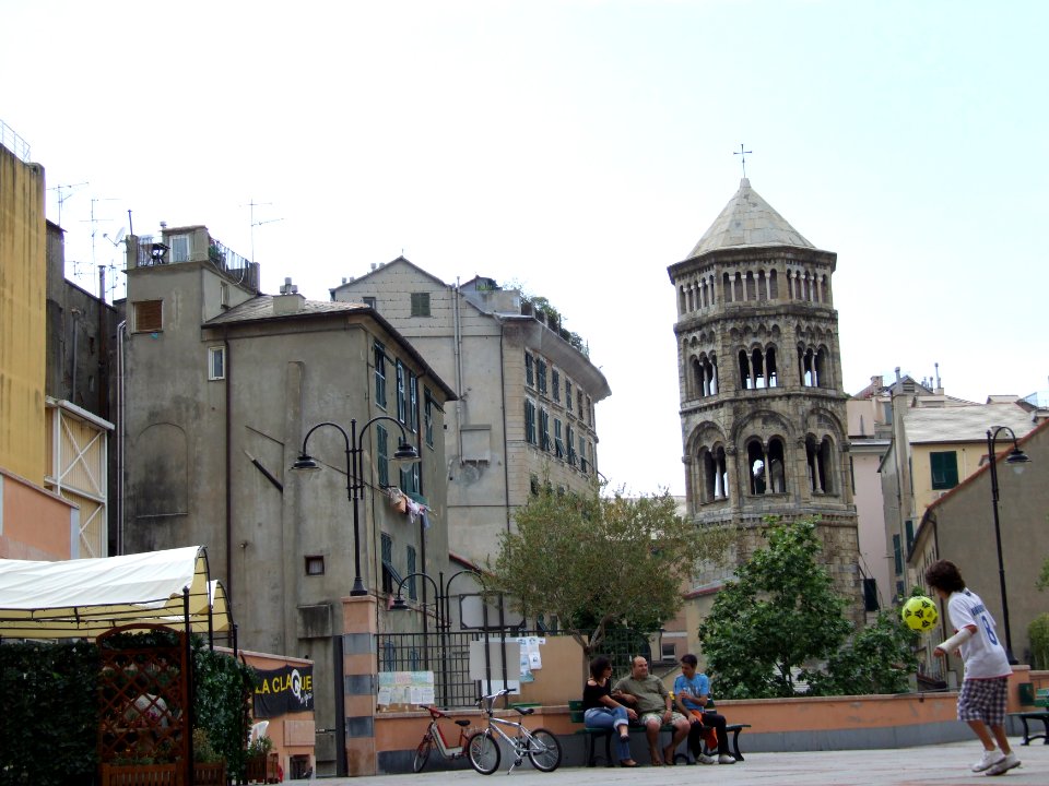 Genova-Liguria-Italy - Creative Commons by gnuckx