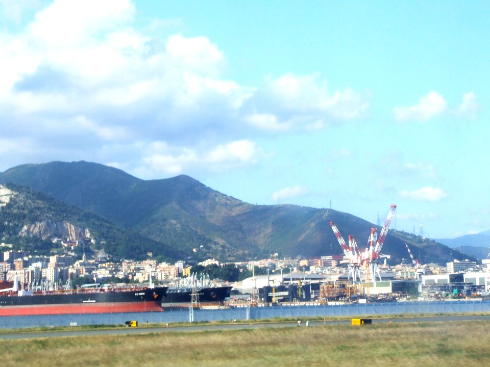 Genova-Airport-Liguria-Italy - Creative Commons by gnuckx