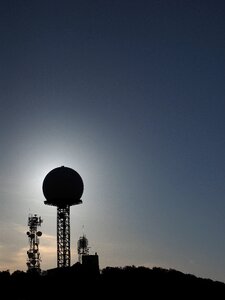 White ball transmitter