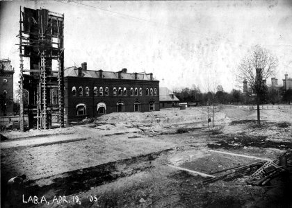 1905 (Apr 19) Lab A Admin Bldg USDA Construction Photo Collection (1)