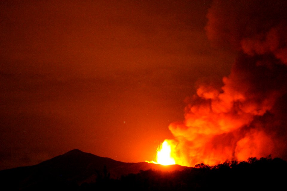 Etna Volcano Paroxysmal Eruption July 30 2011 - Creative Commons by gnuckx
