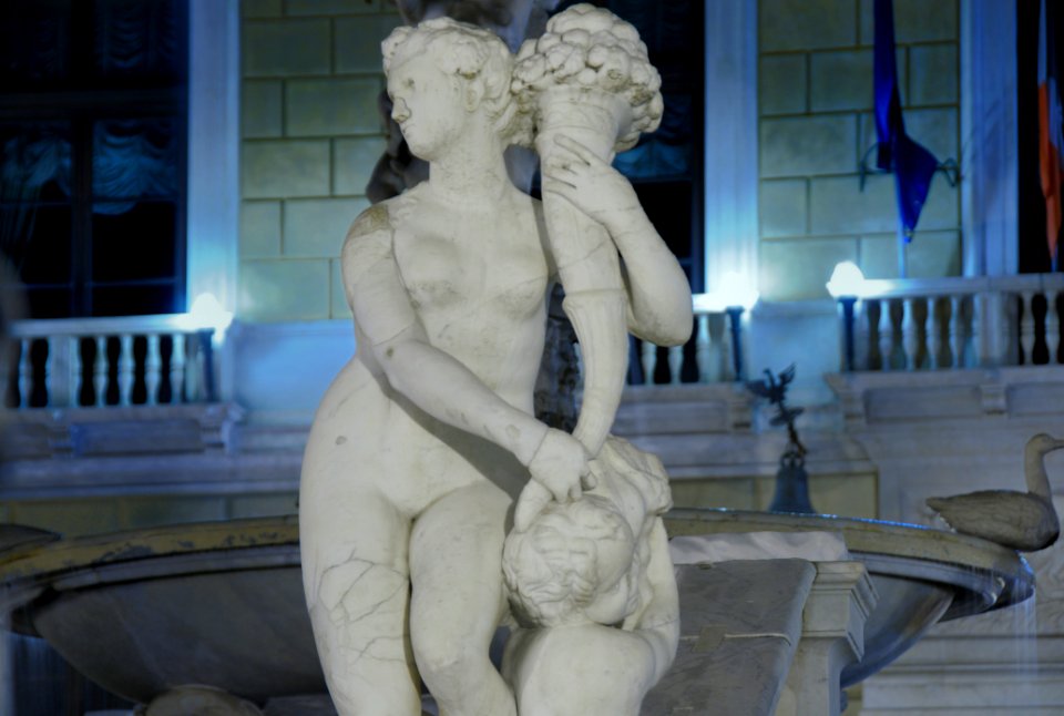 Fontana della Vergogna Palermo Italy - Creative Commons by gnuckx