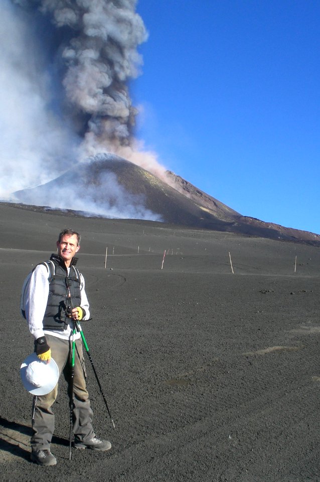 Etna Volcano Paroxysmal Eruption October 26 2013 - Creative Commons by gnuckx