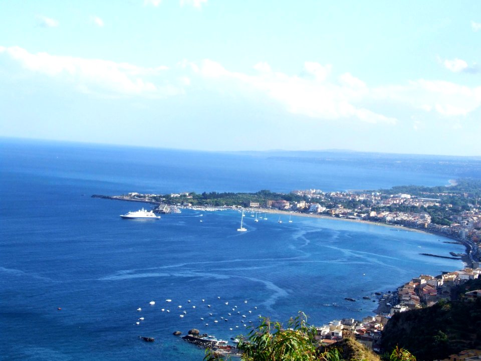 Taormina-Sicilia-Italy - Creative Commons by gnuckx