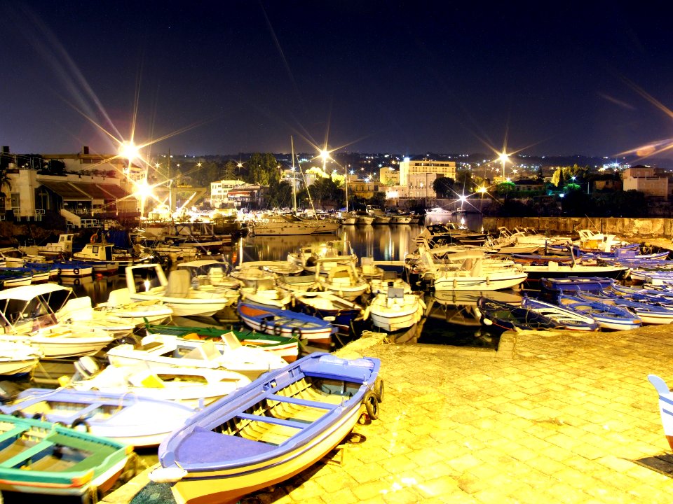 Porto Ulisse-Ognina-Catania-Sicilia-Italy - Creative Commons by gnuckx