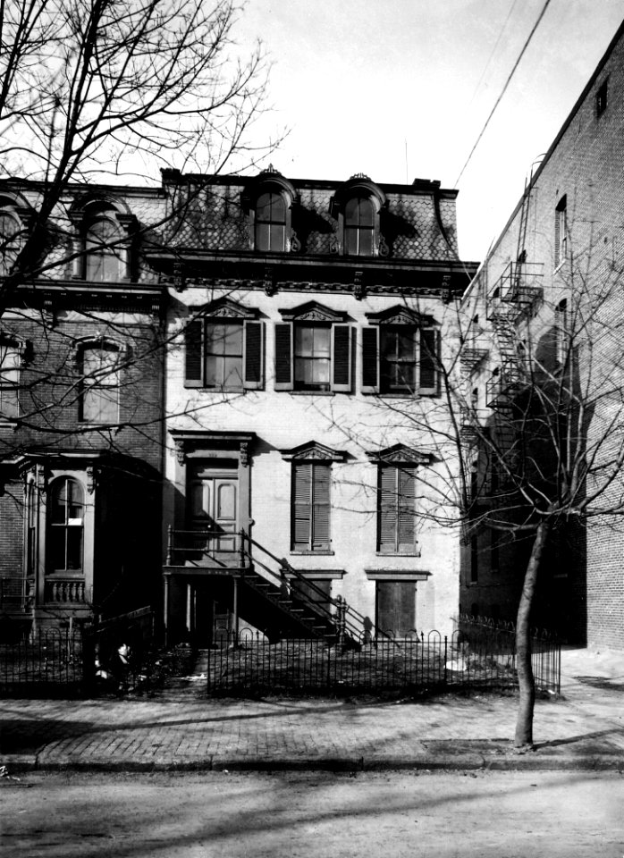 1912 (ca) Bldg at 13th St SW, no info available USDA Construction Photo Collection (1)