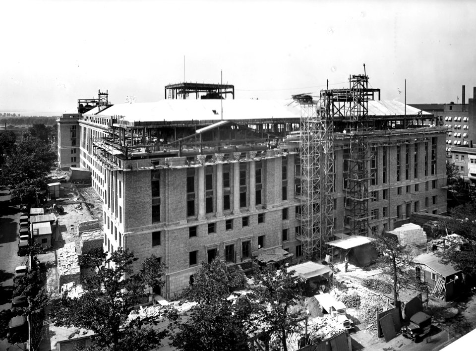 1931 (Aug 3) South Bldg Looking SW USDA Construction Photo Collection (1)