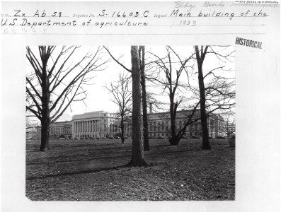 1933 Main Bldg USDA from Mall NARAII RG 16-G Box 4 S16603-C