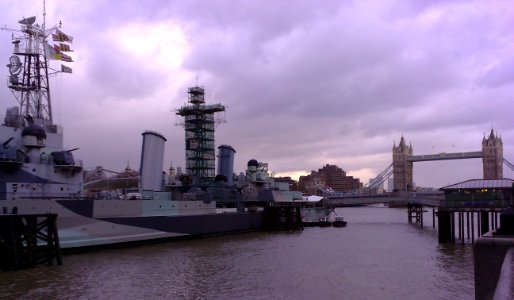 HMS BELFAST - THE TOWER OF LONDON - TOWER BRIDGE - LONDON - UK