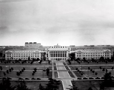 1931 (ca) Completed Admin Bldg and Wings MS Collection 182 USDA History Collection NAL (18)