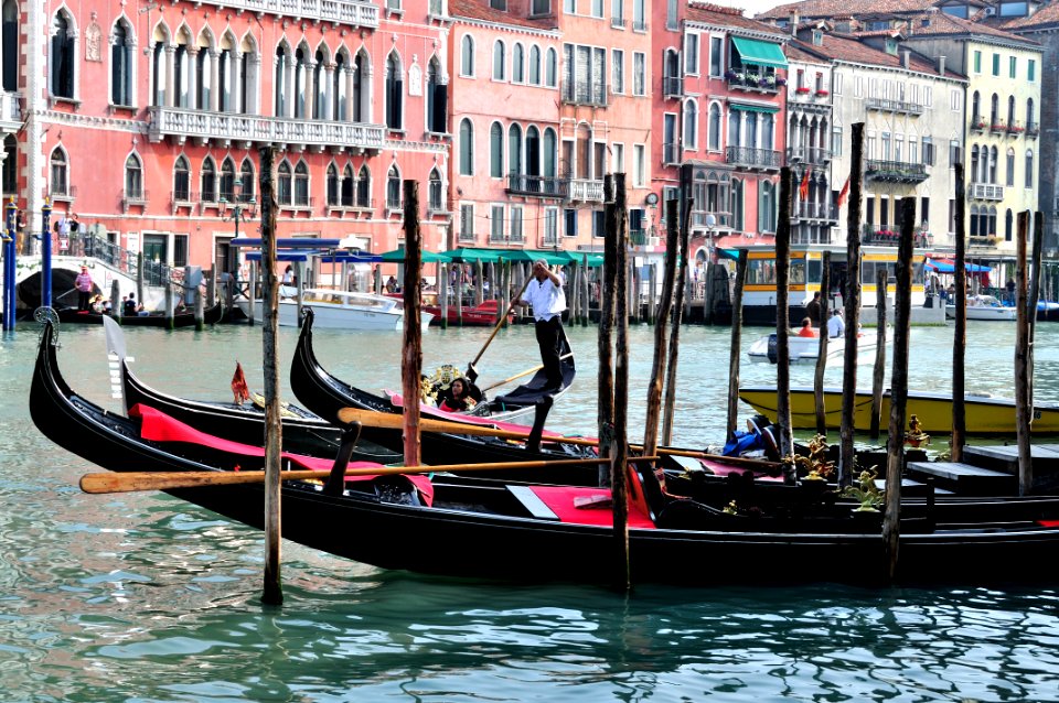 Grand Canal - Rialto - Venice Italy Venezia - Creative Commons by gnuckx