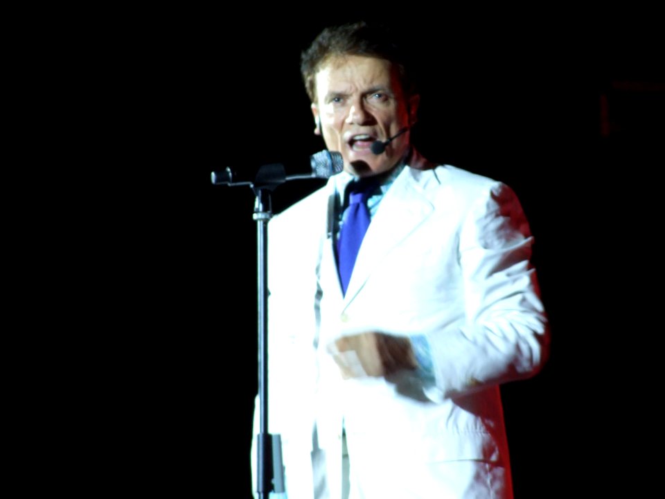 Massimo Ranieri Concert 2009 Taormina-Sicilia-Italy - Creative Commons by gnuckx